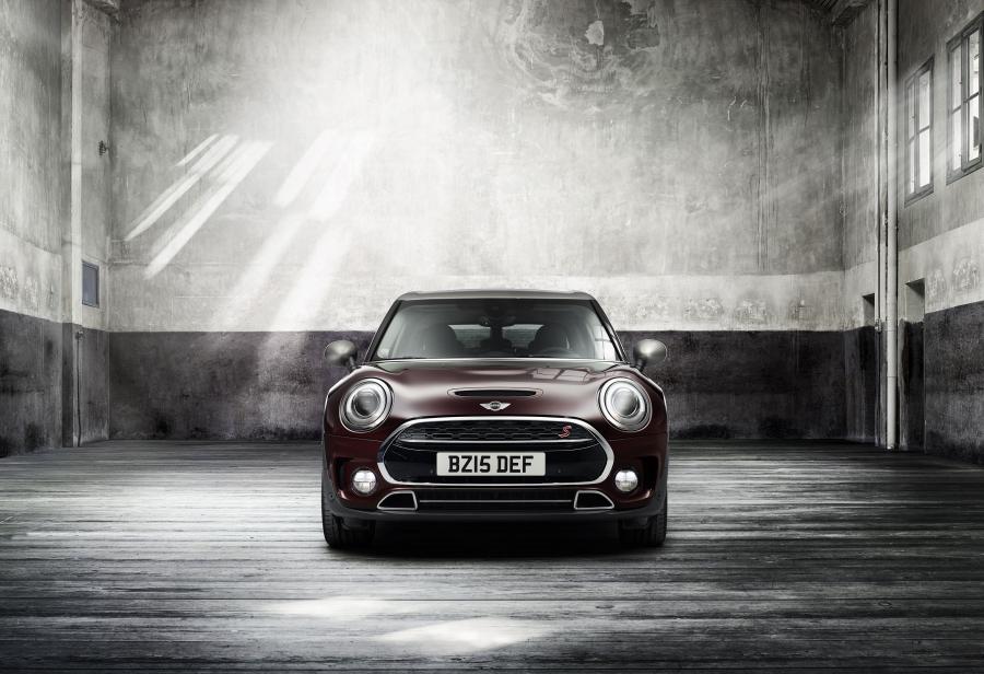  Mini Cooper S Clubman 2015 года  (фото 8 из 29)